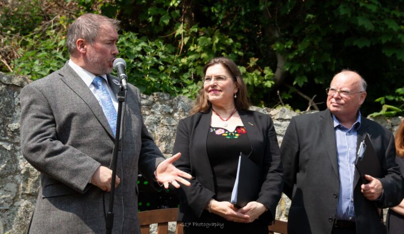 Welcoming members of the Hungarian community to Montgomery